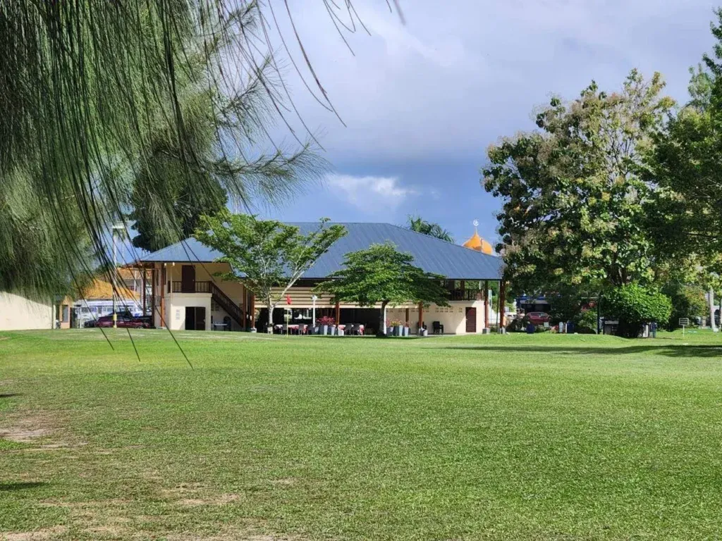 Golf Club Paramaribo v1