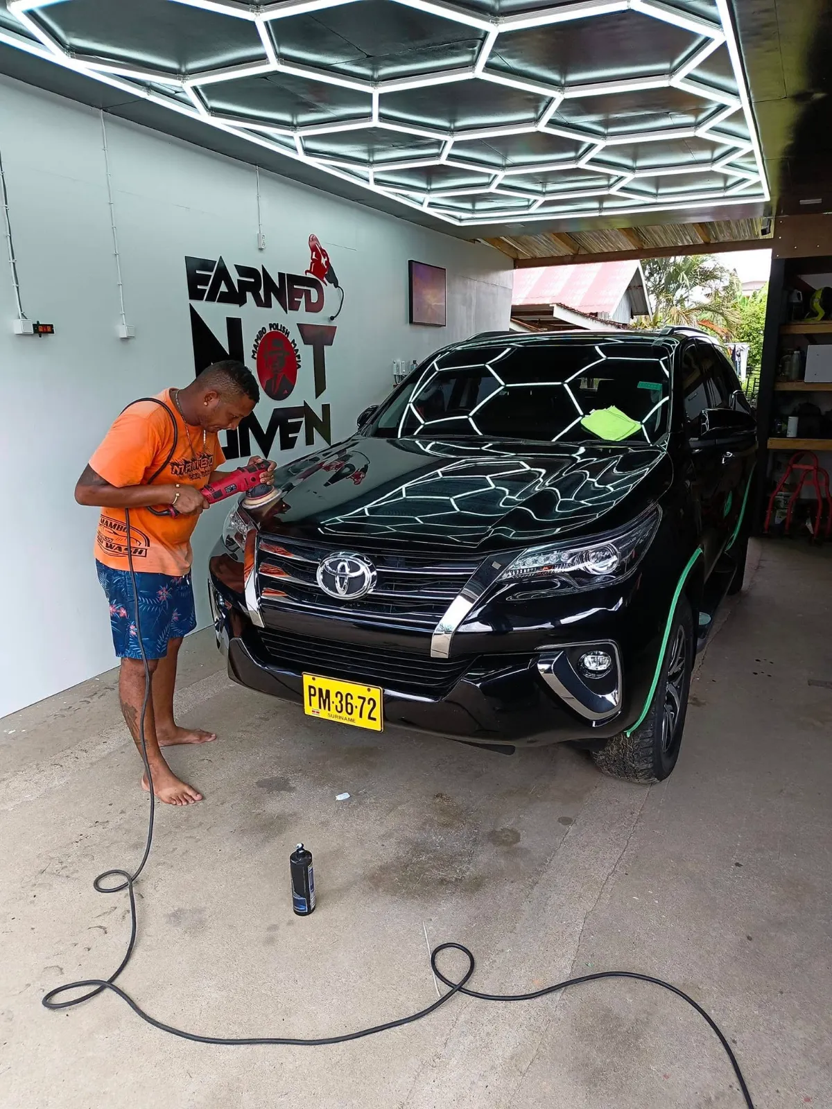 Mambo Carwash - Image 01 (April 27, 2026)