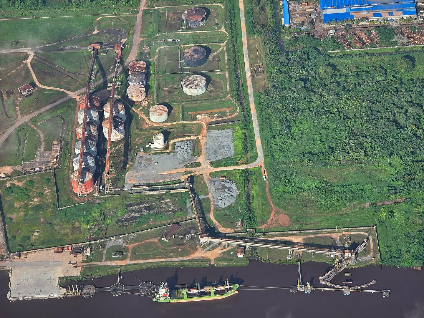 Paranam Haven krijgt nieuwe bestemming als industrieel knooppunt