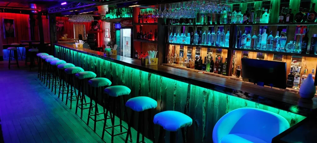 Club 100 - Image 01 (March 25, 2026)