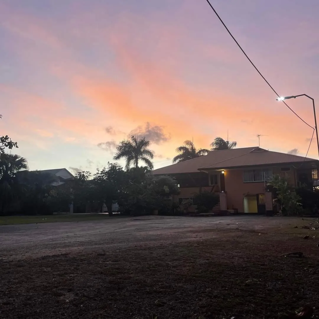 Silver Moon Resort - Image 01 (April 1, 2026)